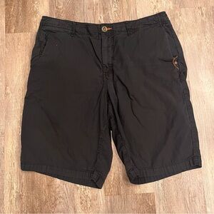 Tommy Bahama Men’s Chino Shorts Size 36 Black Casual Wear Soft and Comfortable